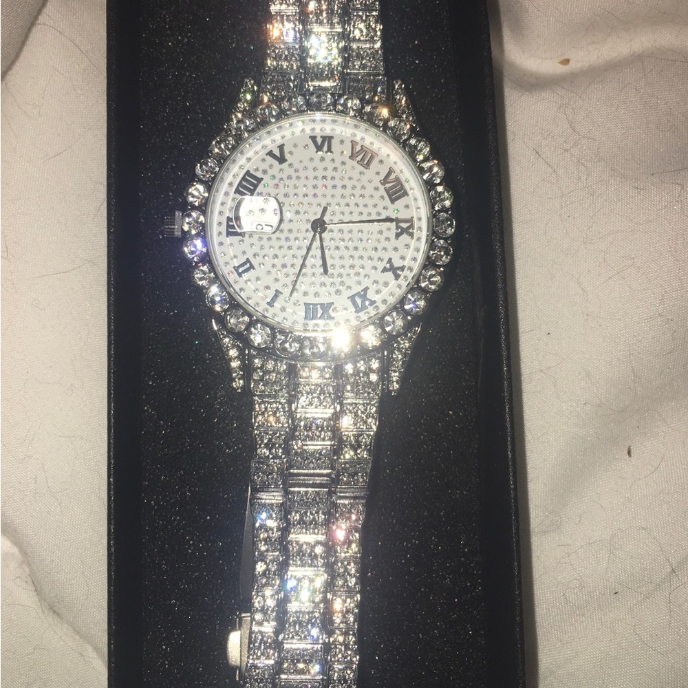 BNIB Mens Rhinestone Embellished Alloy Watch with Matching Bracelet